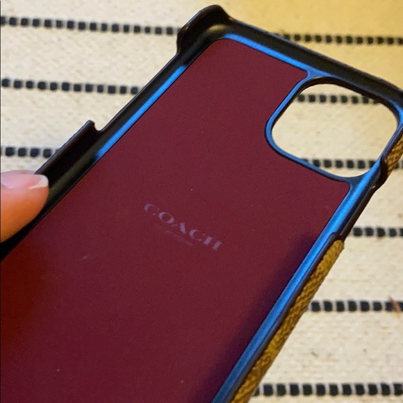 Coach iPhone case. Too small for my iPhone 11 - Picture 3 of 3